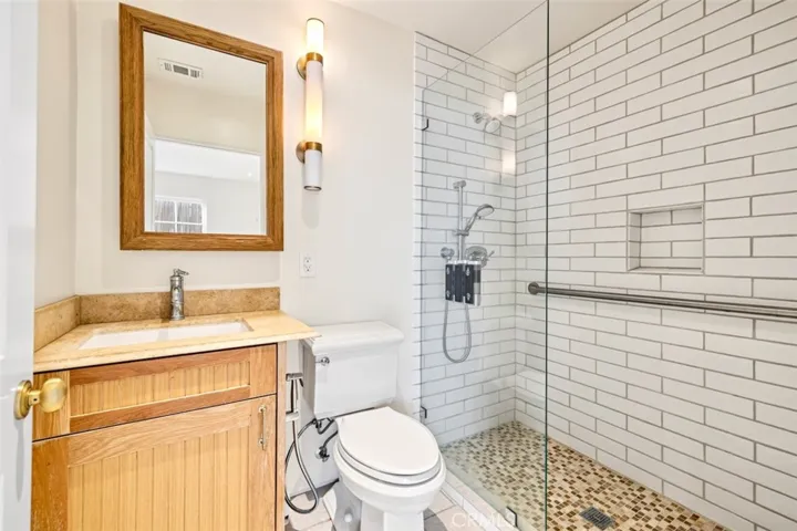 89 Rivo Alto Canal, Long Beach, California 90803