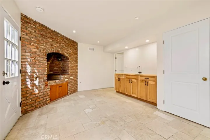 89 Rivo Alto Canal, Long Beach, California 90803