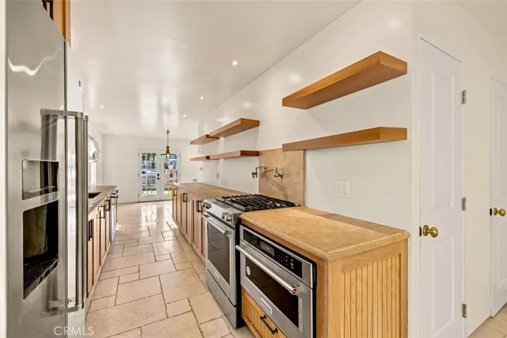 89 Rivo Alto Canal, Long Beach, California 90803