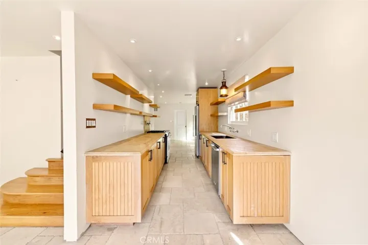 89 Rivo Alto Canal, Long Beach, California 90803