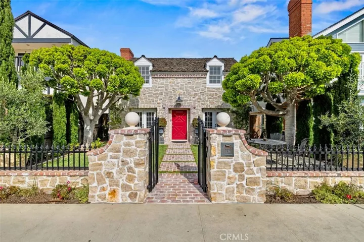 89 Rivo Alto Canal, Long Beach, California 90803