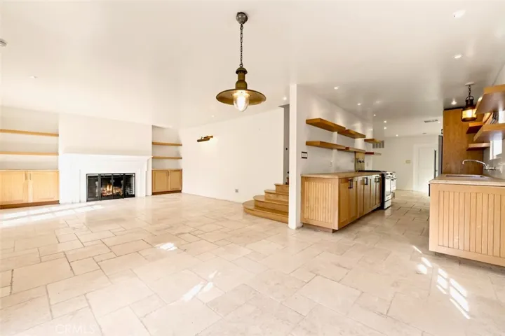 89 Rivo Alto Canal, Long Beach, California 90803