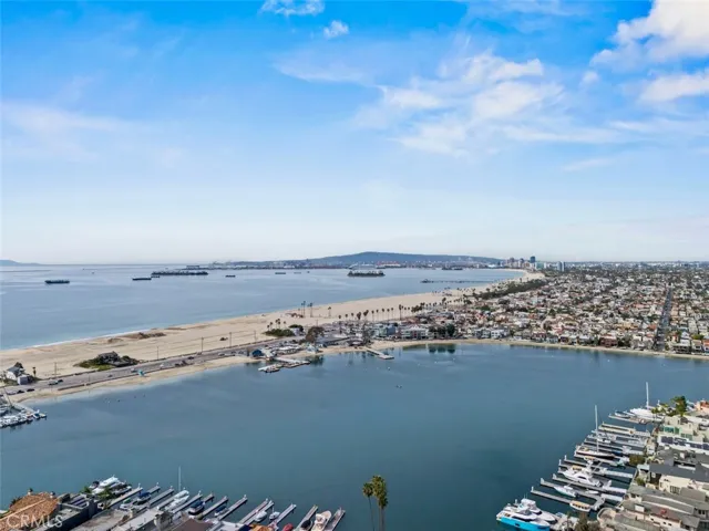 89 Rivo Alto Canal, Long Beach, California 90803