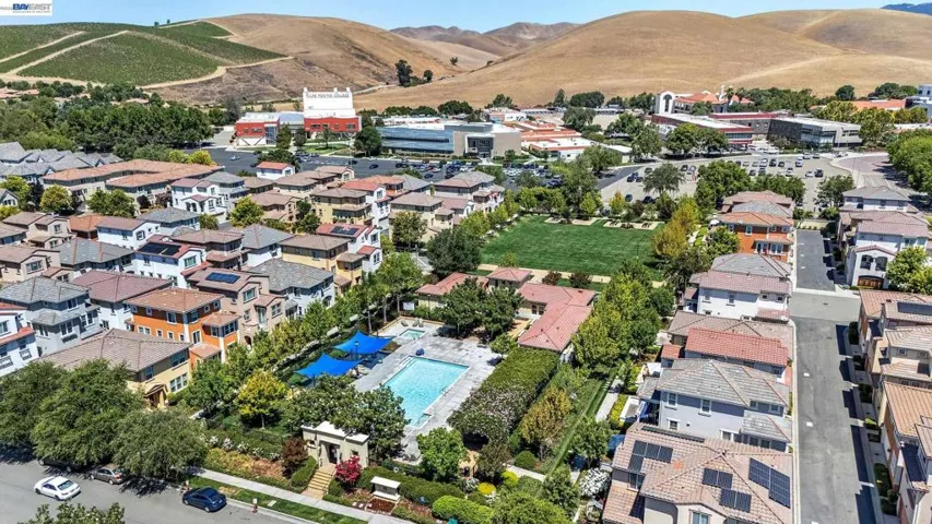 644 Heligan Ln 3, Livermore, California 94551