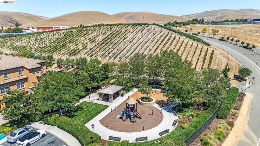 644 Heligan Ln 3, Livermore, California 94551