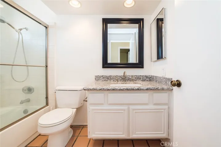 25 Filare, Irvine, California 92620