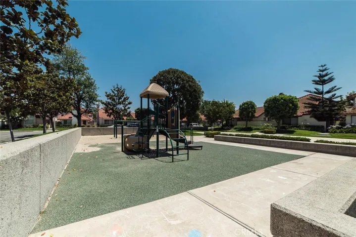 25 Filare, Irvine, California 92620