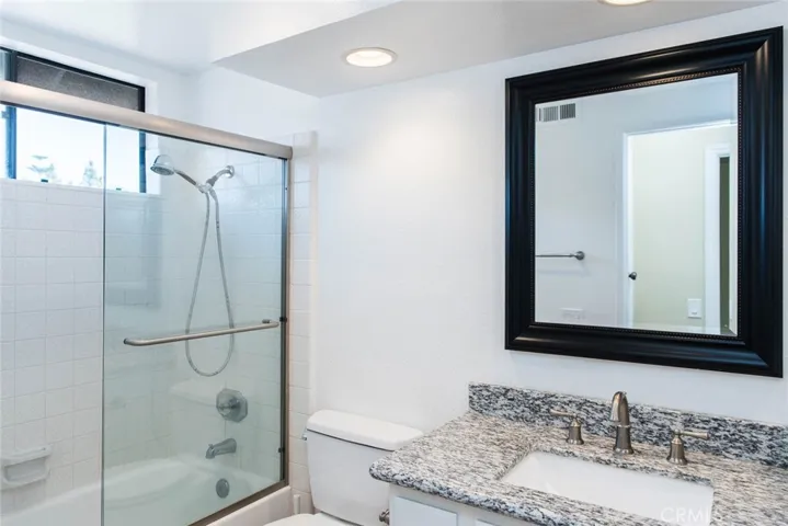 25 Filare, Irvine, California 92620