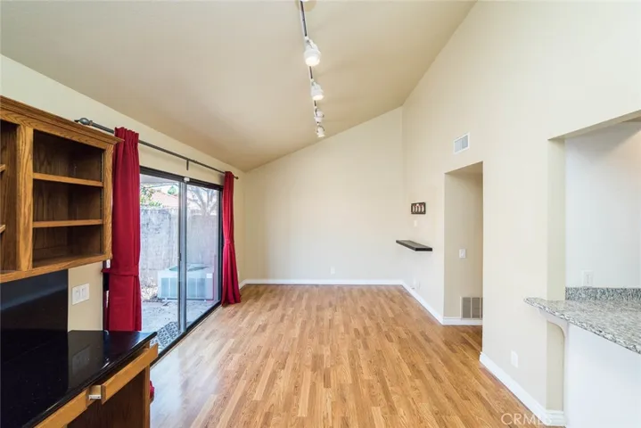 25 Filare, Irvine, California 92620