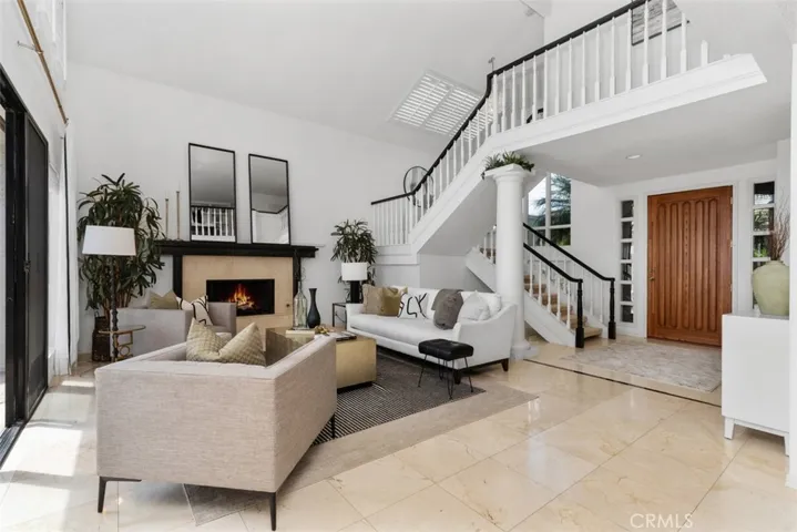 26 Coventry, Newport Beach, California 92660