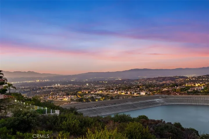 26 Coventry, Newport Beach, California 92660