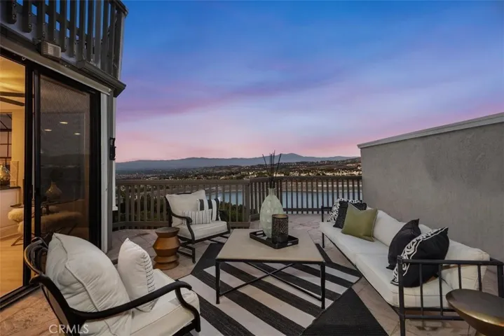 26 Coventry, Newport Beach, California 92660