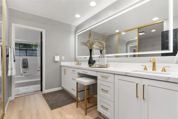26 Coventry, Newport Beach, California 92660