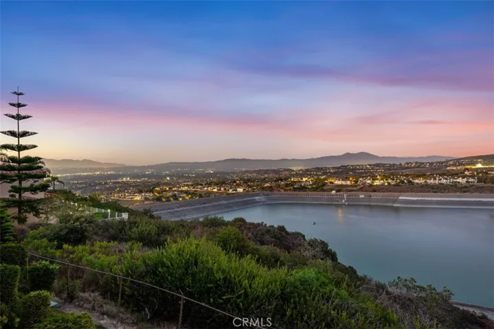 26 Coventry, Newport Beach, California 92660