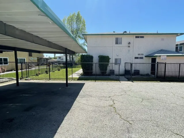 2042 E 19th, San Bernardino, California 92404
