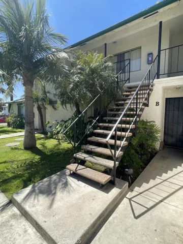 2042 E 19th, San Bernardino, California 92404