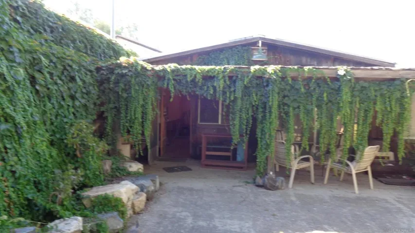 29010 Lilac Rd., Valley Center, California 92082