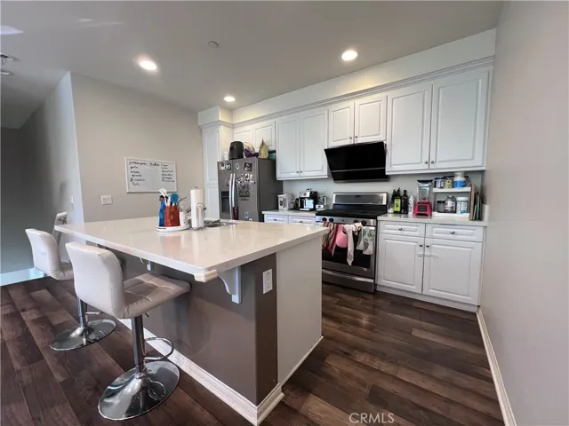 136 Neptune, Irvine, California 92618