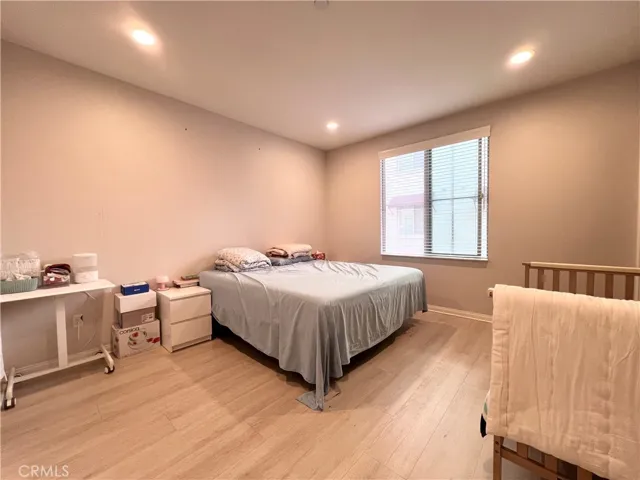 136 Neptune, Irvine, California 92618