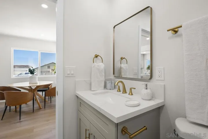 2249 Conifer, San Diego, California 92154