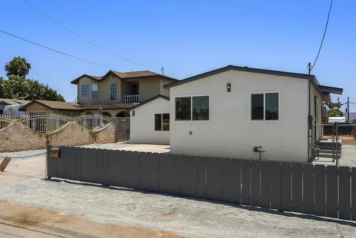 2249 Conifer, San Diego, California 92154