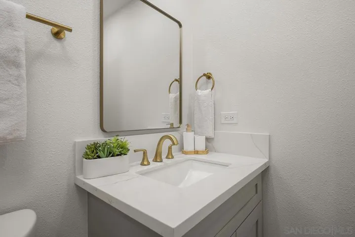 2249 Conifer, San Diego, California 92154