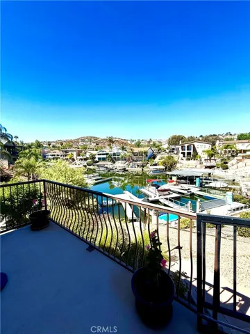 21931 Strawberry, Canyon Lake, California 92587