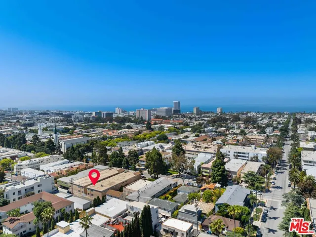933 11th Street 21, Santa Monica, California 90403