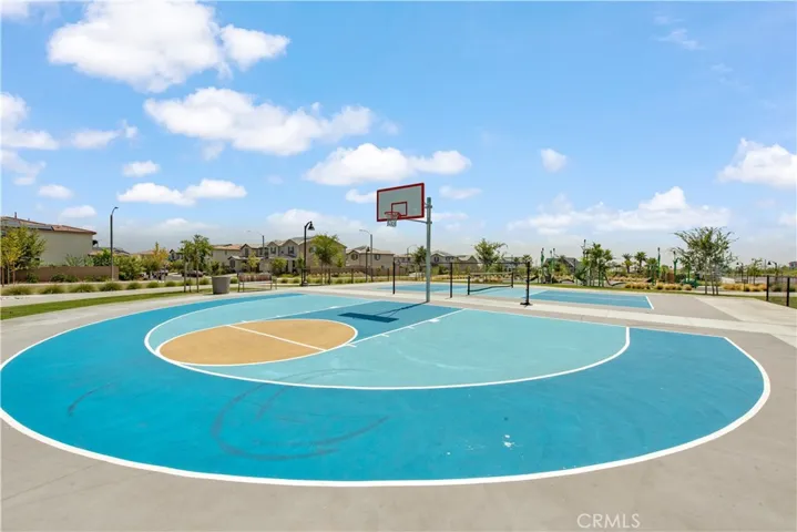 2512 Powell, Rialto, California 92377