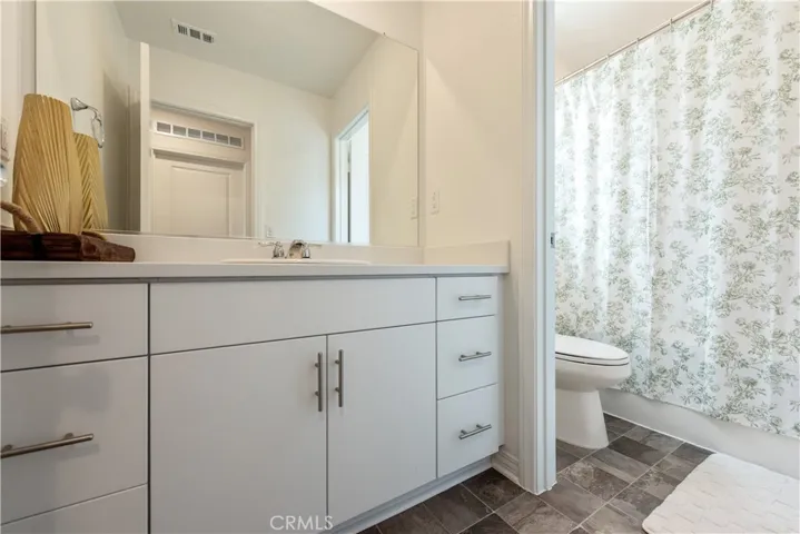 2512 Powell, Rialto, California 92377