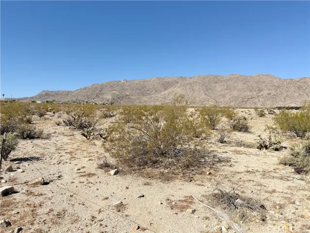 74377 Sunrise, 29 Palms, California 92277