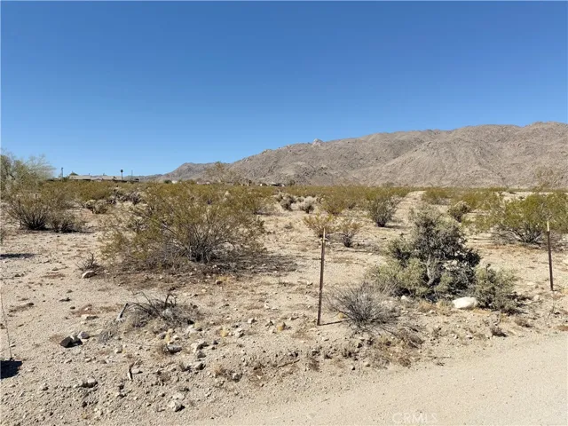 74377 Sunrise, 29 Palms, California 92277