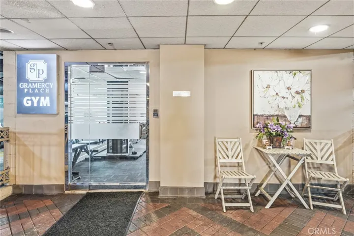 620 S Gramercy Place 211, Los Angeles, California 90005