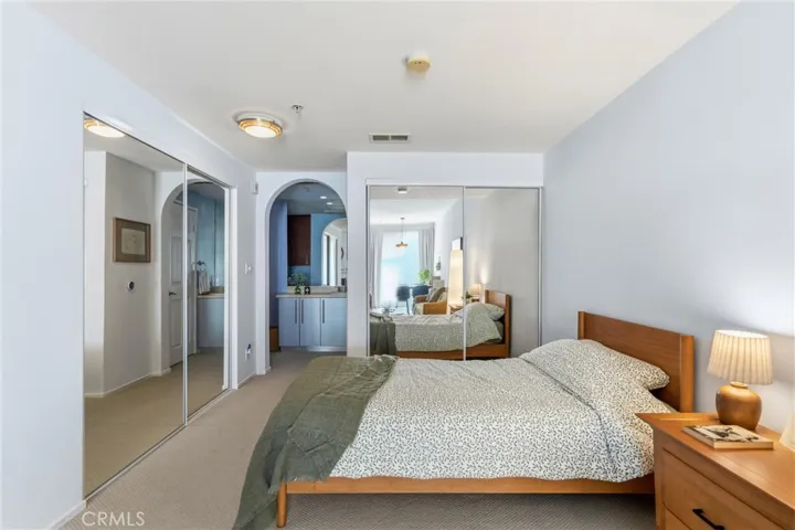 620 S Gramercy Place 211, Los Angeles, California 90005