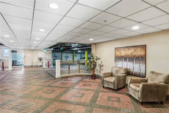 620 S Gramercy Place 211, Los Angeles, California 90005