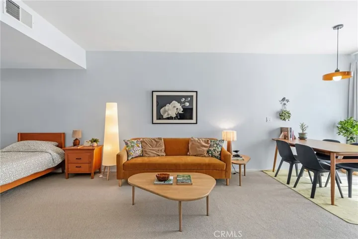 620 S Gramercy Place 211, Los Angeles, California 90005