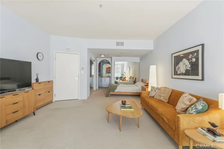 620 S Gramercy Place 211, Los Angeles, California 90005
