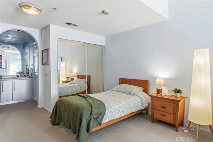 620 S Gramercy Place 211, Los Angeles, California 90005