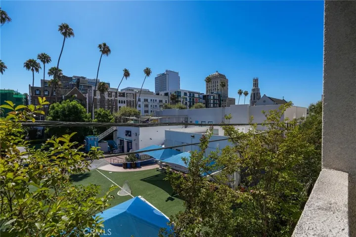 620 S Gramercy Place 211, Los Angeles, California 90005
