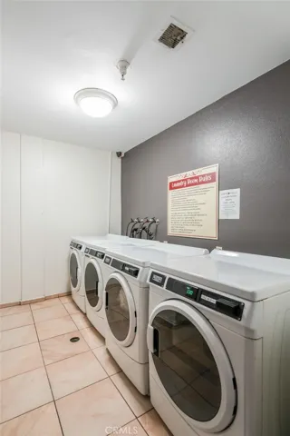 620 S Gramercy Place 211, Los Angeles, California 90005
