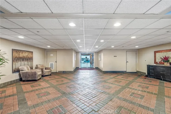 620 S Gramercy Place 211, Los Angeles, California 90005