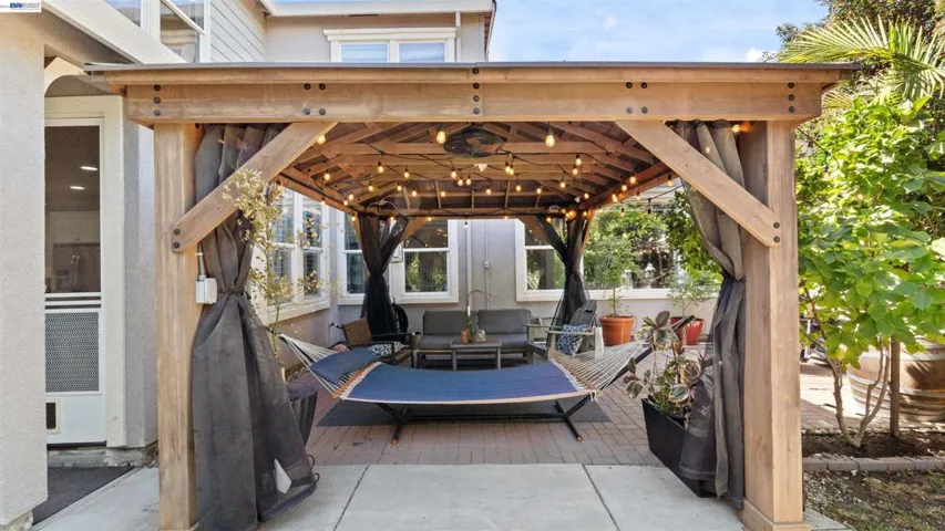 2567 Greystone Dr, Tracy, California 95377