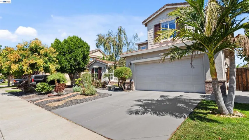 2567 Greystone Dr, Tracy, California 95377