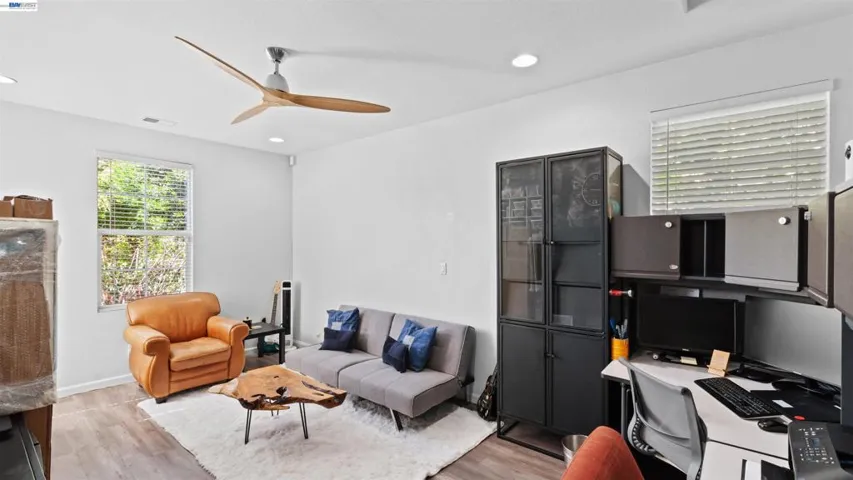 2567 Greystone Dr, Tracy, California 95377