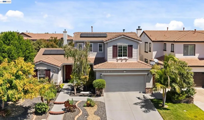 2567 Greystone Dr, Tracy, California 95377