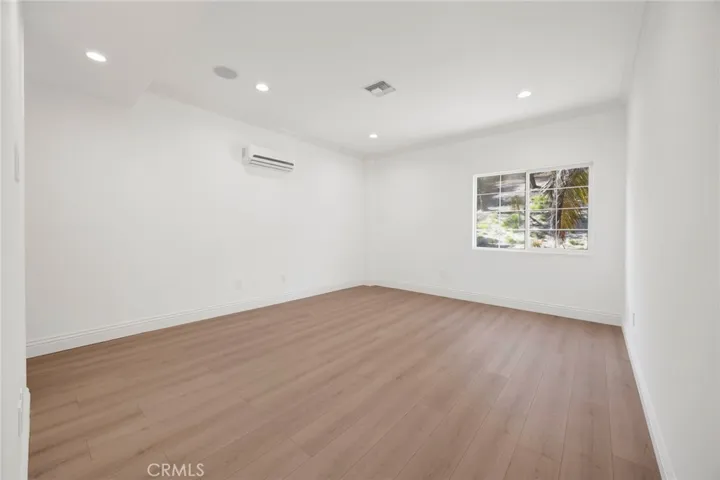 Office/Bedroom #4