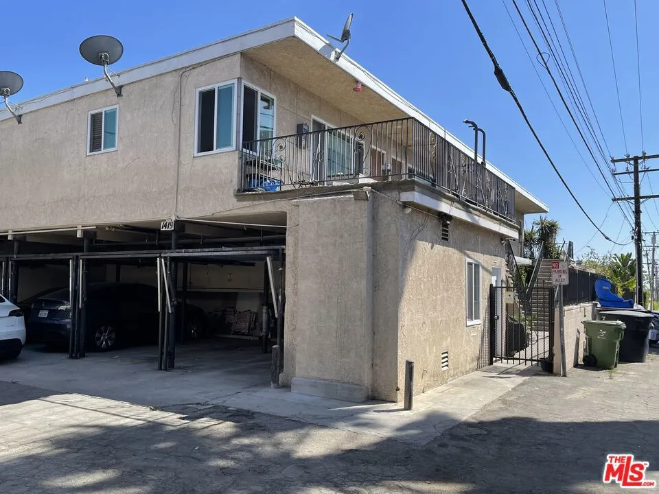 1419 Stanford Street, Santa Monica, California 90404 — photo 5