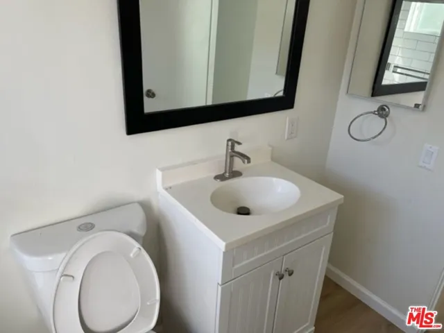 1419 Stanford Street, Santa Monica, California 90404