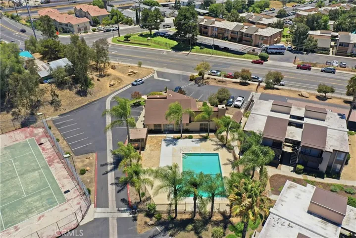 1050 Rock Springs, Escondido, California 92026