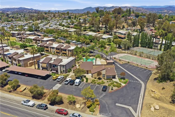 1050 Rock Springs, Escondido, California 92026